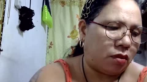 Snapshot of hottycrissy4u chatting on June 18, 1:04 pm hottycrissy4u online show from June 18, 1:04 pm