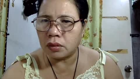 Snapshot of hottycrissy4u chatting on July 12, 9:17 pm hottycrissy4u online show from July 12, 9:17 pm