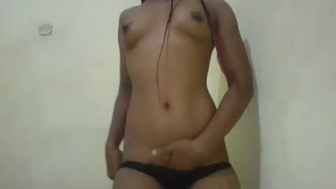 hotvanessa98 online show from May 4, 4:47 pm