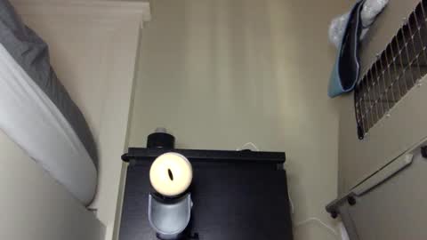 hotwhitecoc online show from February 12, 8:15 pm