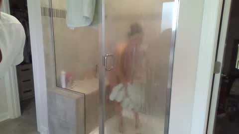 Snapshot of hotwifehotlife01 chatting on April 7, 11:48 pm Hotwifehotlife01 online show from April 7, 11:48 pm