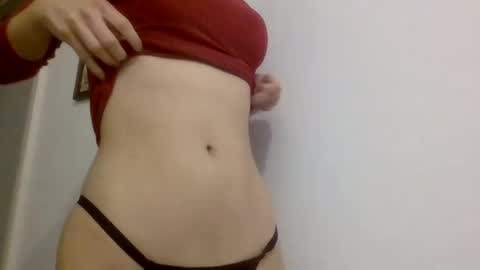 Snapshot of hotwinterxx chatting on December 23, 5:22 pm Hotwixx online show from December 23, 5:22 pm