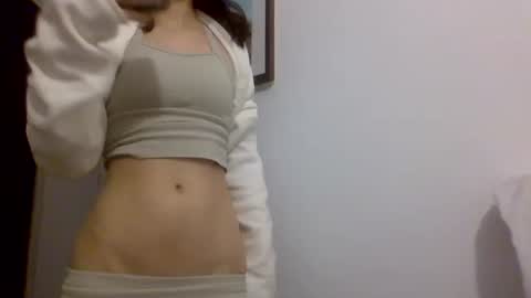 Snapshot of hotwinterxx chatting on January 11, 4:27 am Hotwixx online show from January 11, 4:27 am
