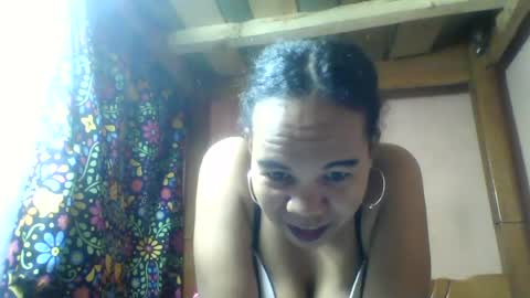 hotwistina online show from May 2, 9:58 am