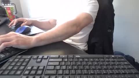 hoverday online show from December 22, 4:04 pm