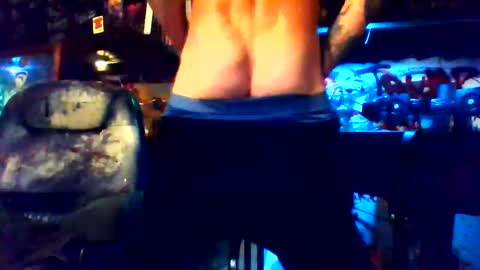 ask me online show from December 25, 8:29 am