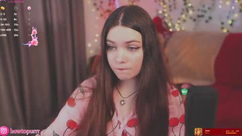 Mia online show from May 22, 4:23 pm