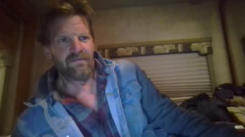 hoytme online show from March 10, 6:16 am