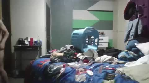 Snapshot of hsanchez6340 chatting on July 16, 12:11 pm hsanchez6340 online show from July 16, 12:11 pm