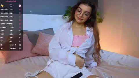 Diane online show from March 5, 7:49 pm