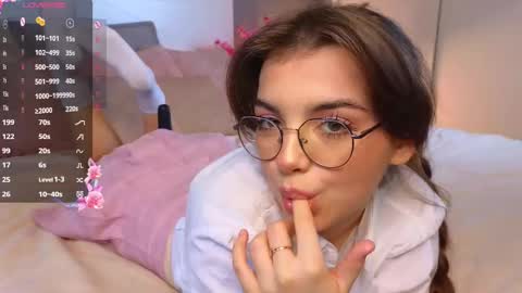 Diane online show from March 11, 7:37 am