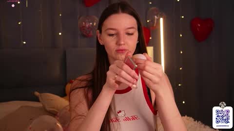 Snapshot of huba_booba chatting on February 16, 7:15 am Diane online show from February 16, 7:15 am