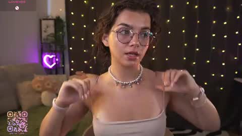 Diane online show from July 2, 7:14 am