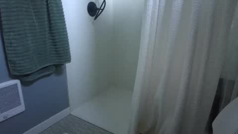 hubbwc online show from October 20, 5:02 pm