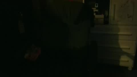 hubbyandwifeyy69 online show from May 7, 7:58 am