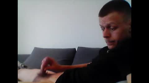 hubikush22 online show from February 15, 9:41 am