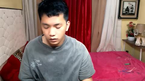 Snapshot of hugebadkier chatting on October 23, 12:21 am Josh Ker online show from October 23, 12:21 am