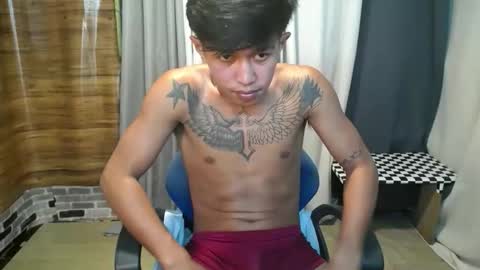 hugecockchristian online show from November 29, 9:45 am