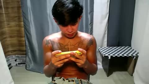 hugecockchristian online show from December 14, 12:32 pm