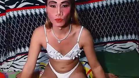 Snapshot of hugecockforyouxx chatting on February 25, 12:20 am bella passwordshow 500tokens no time limit online show from February 25, 12:20 am