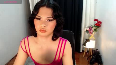 hugecockkeighlah online show from December 22, 2:19 am