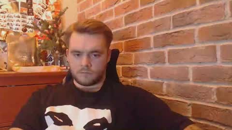 Hugo online show from January 12, 9:19 pm