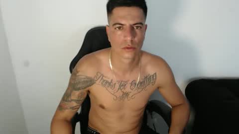 Snapshot of hugopino chatting on March 2, 12:12 pm Richard14 online show from March 2, 12:12 pm