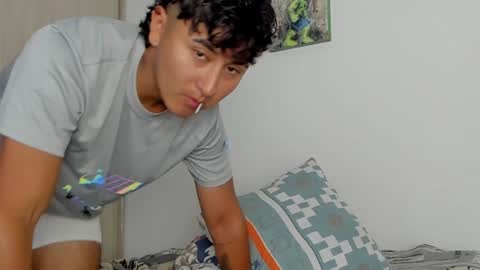 Hugo online show from December 17, 5:40 am