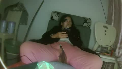 hujiajia520321431 online show from January 9, 10:00 pm