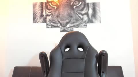 Eli online show from January 13, 12:54 pm