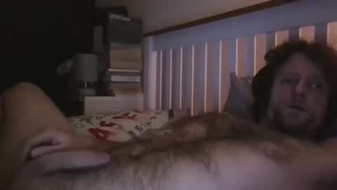 Snapshot of humdinger5775 chatting on February 2, 9:57 pm humdinger5775 online show from February 2, 9:57 pm