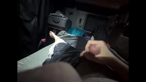 Snapshot of hung20032003 chatting on December 16, 3:33 am hung20032003 online show from December 16, 3:33 am