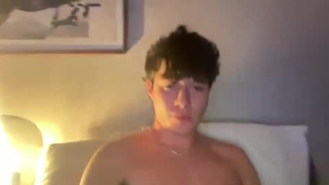Snapshot of hungc0llegejock chatting on October 7, 1:47 am hungc0llegejock online show from October 7, 1:47 am