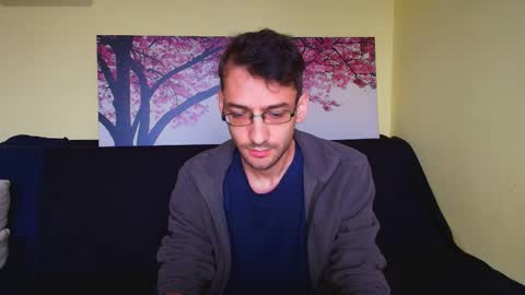 Eddy online show from October 3, 5:04 am