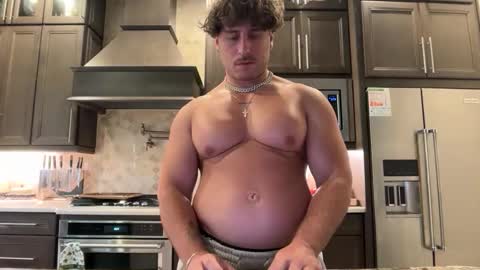 hungkingg22 online show from May 15, 4:25 pm
