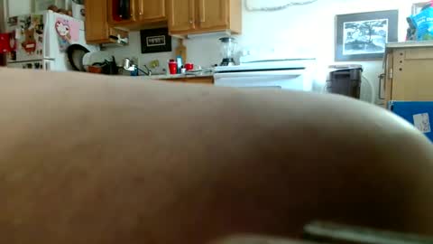 hunglikeahorse063790 online show from May 5, 9:23 pm