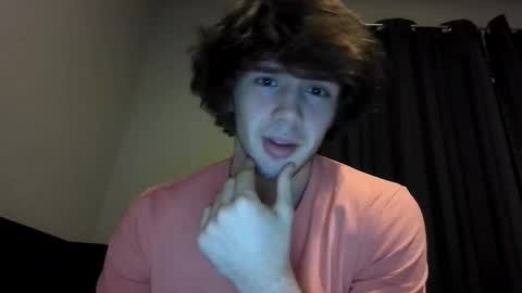 Snapshot of hunglikecrazyy chatting on December 18, 5:46 am Tyler online show from December 18, 5:46 am