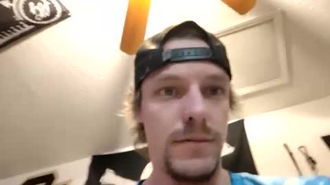 hungtxcock92 online show from February 16, 4:20 am