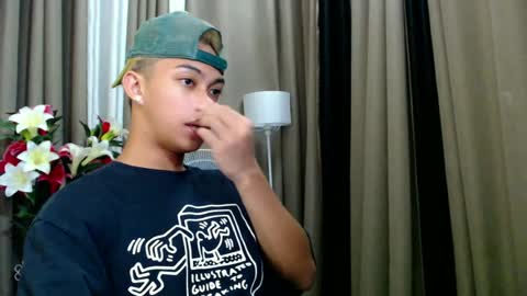 Snapshot of hunk_edward chatting on June 25, 7:46 am hunk_edward online show from June 25, 7:46 am