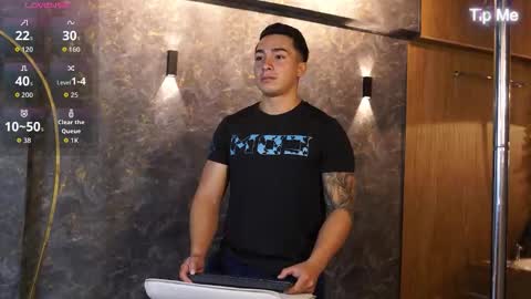 hunk_ryan online show from November 29, 12:30 pm