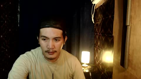 hunkylloyd online show from December 2, 10:07 am