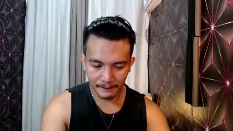 hunkylloyd online show from February 21, 2:50 am