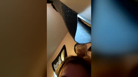 hunterbelle online show from July 4, 9:21 pm