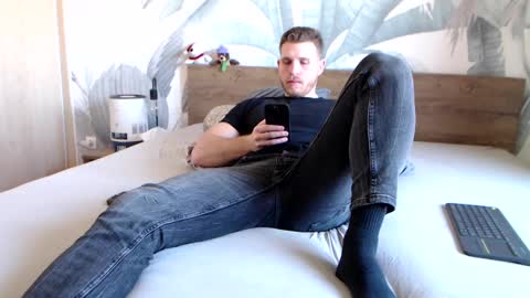 Hunter Bridges online show from March 8, 10:54 am