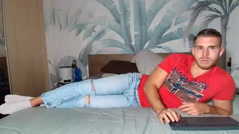 Hunter Bridges online show from September 24, 9:12 am