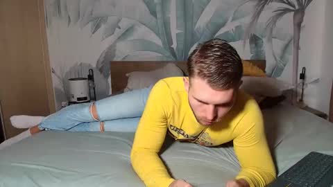 Hunter Bridges online show from October 4, 10:13 am