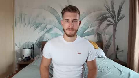 Hunter Bridges online show from October 12, 7:18 am