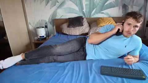 Hunter Bridges online show from October 23, 1:21 pm