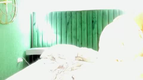 hunterheat_ online show from November 17, 10:10 am