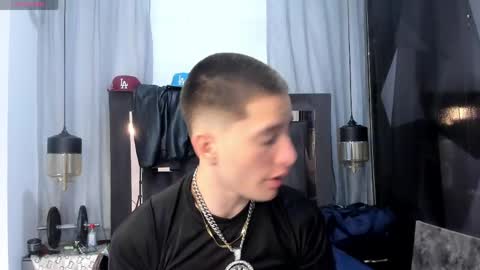 hunterheat_ online show from April 21, 1:39 pm